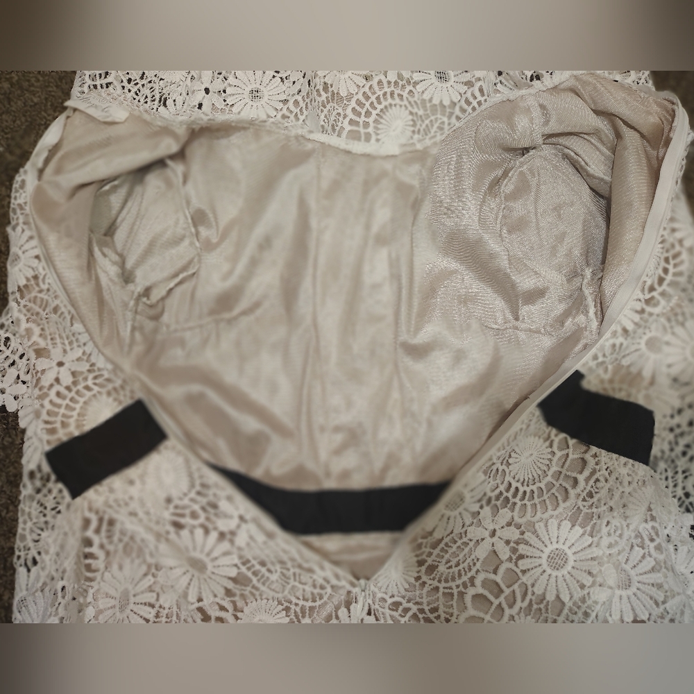 Lady Sharpely Maxi Dress, Vintage,White Lace Beige Lining, ZipUp, Short Sleeve,2 - Picture 8 of 14